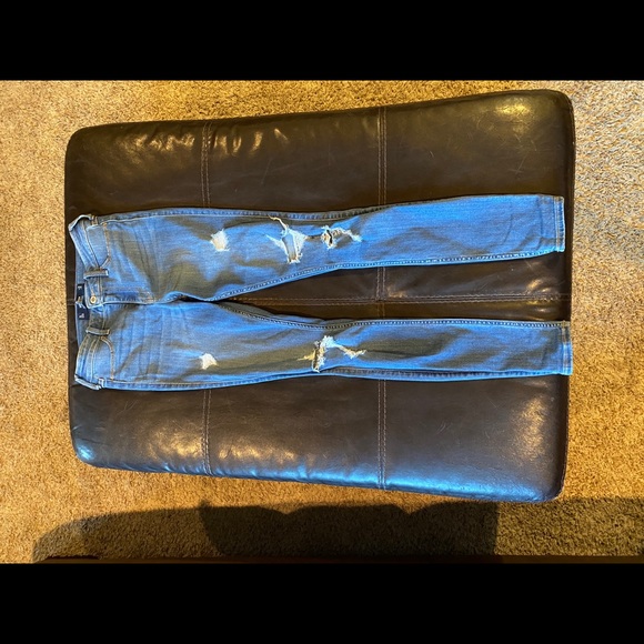 Jeans - Picture 1 of 2